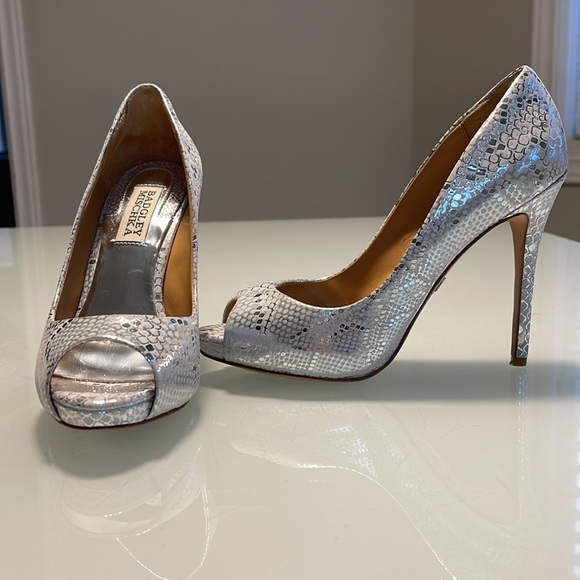 Badgley Mischka High Heel Dress Shoes - Picture 3 of 5